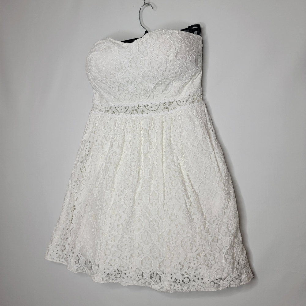 Lilly Pulitzer White Strapless Lace Dress - Picture 4 of 12